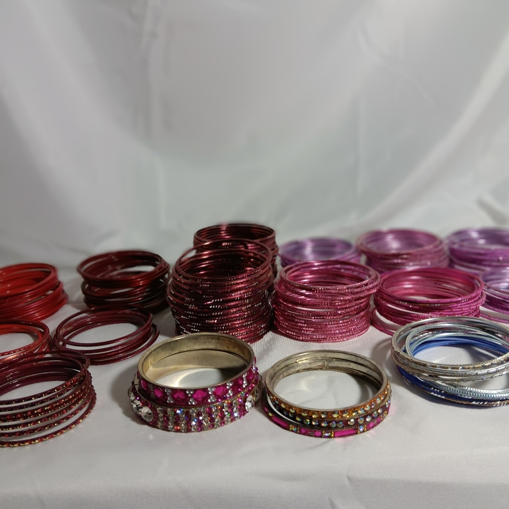 Home madr⁶Braclets 25 for 12$